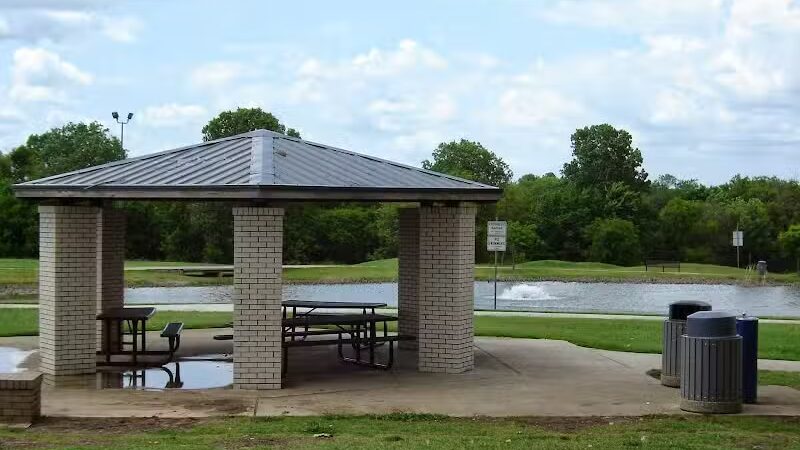 Carl Knox, Jr. Park - Arlington, TX