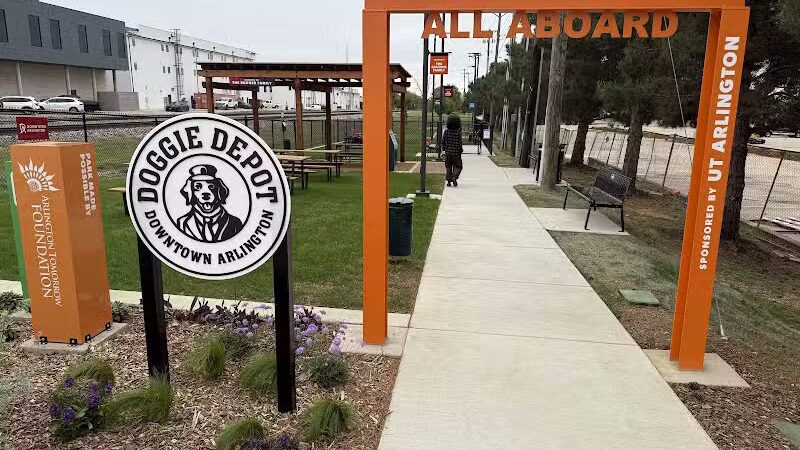Doggie Depot - Arlington, TX