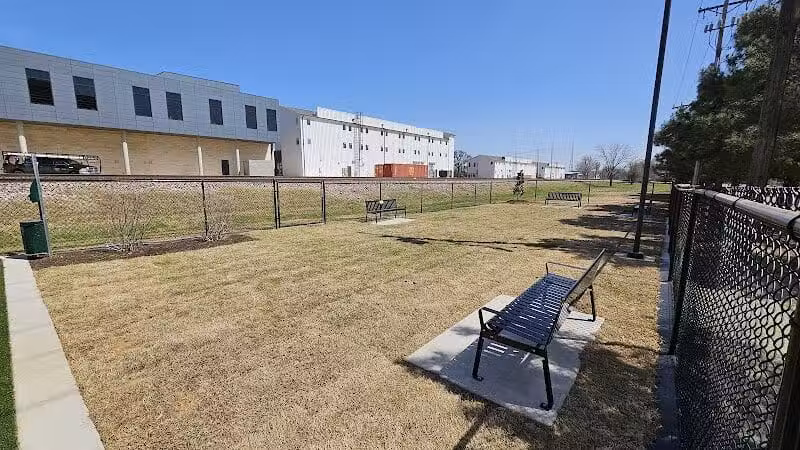 Downtown Arlington Doggie Depot - Arlington, TX