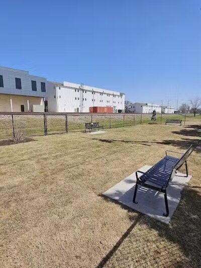 Downtown Arlington Doggie Depot - Arlington, TX