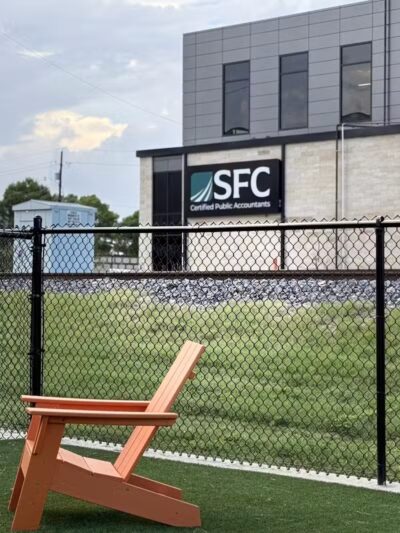 Downtown Arlington Doggie Depot - Arlington, TX