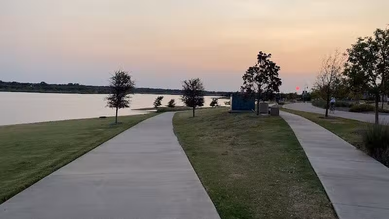 Overlook Park at Viridian - Arlington, TX