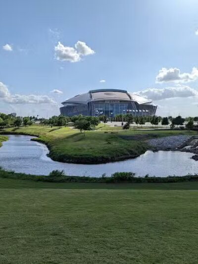Dr. Robert Cluck Linear Park - Arlington, TX
