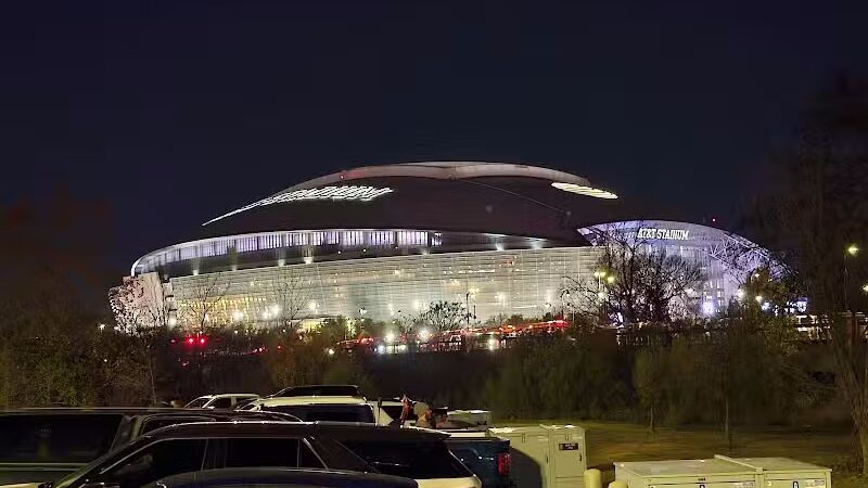 Dr. Robert Cluck Linear Park - Arlington, TX