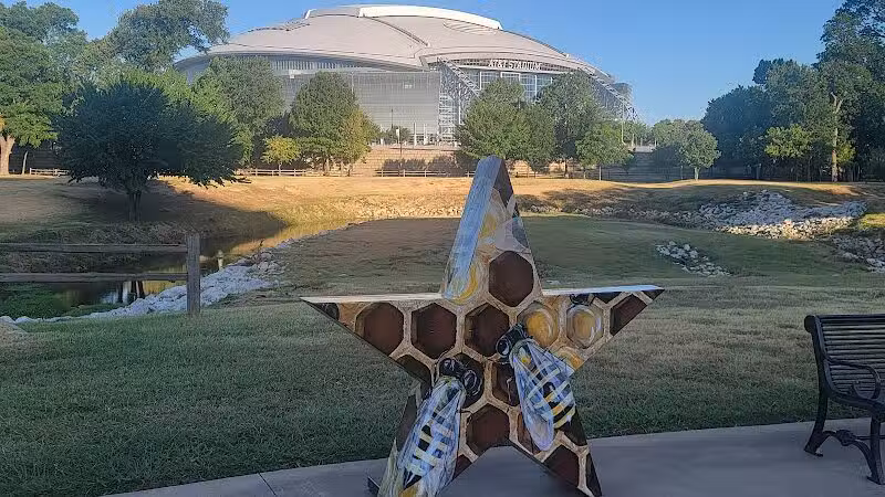 Dr. Robert Cluck Linear Park - Arlington, TX