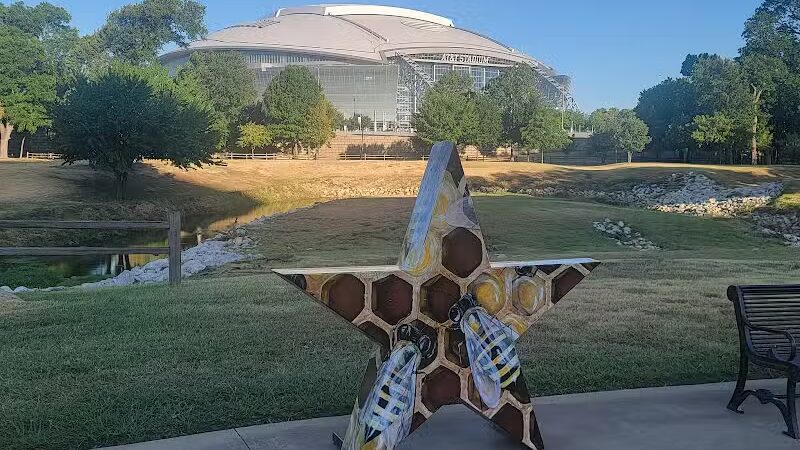 Dr. Robert Cluck Linear Park - Arlington, TX