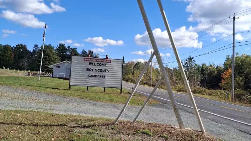 Hollywood Drive-In Theatre - Averill Park, NY