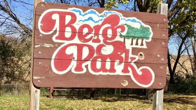 Berg Park - Baltic, SD