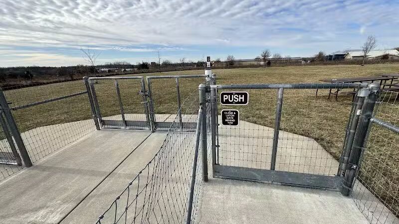 Hawk Hollow Dog Park - Bartlett, IL