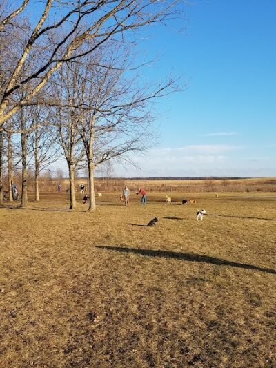 West Main Community and Bark Park - Batavia, IL