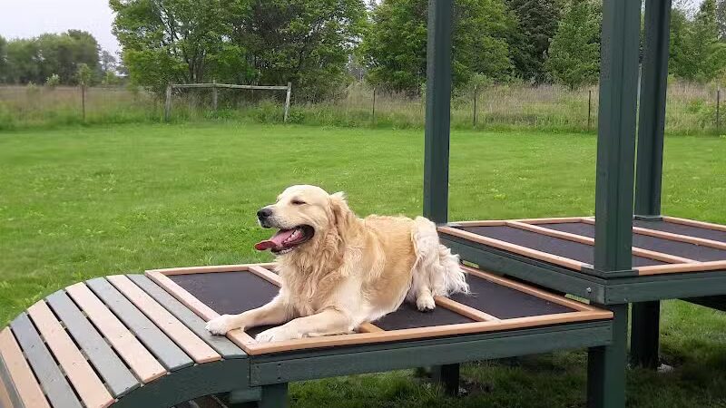 West Main Community and Bark Park - Batavia, IL