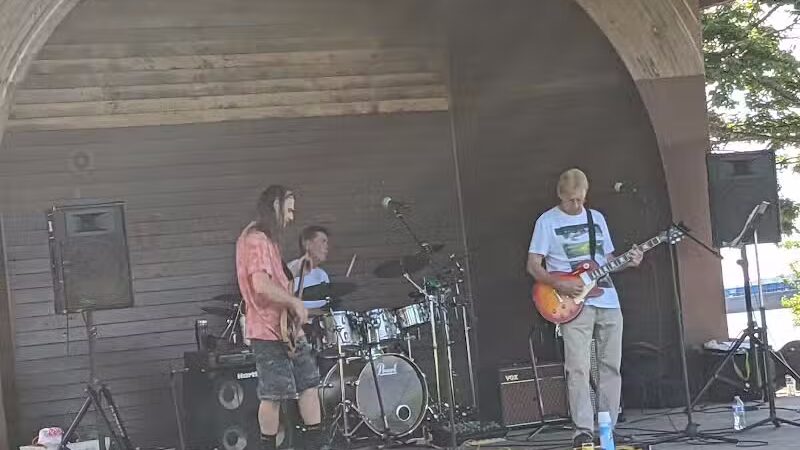 G. Thomas DiDomenico Park - Bayonne, NJ