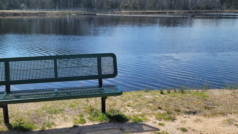 Lake Wallace Walking Trail - Bennettsville, SC