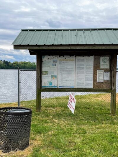 Lake Wallace Walking Trail - Bennettsville, SC