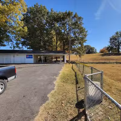 Benton Bark Park - Benton, KY
