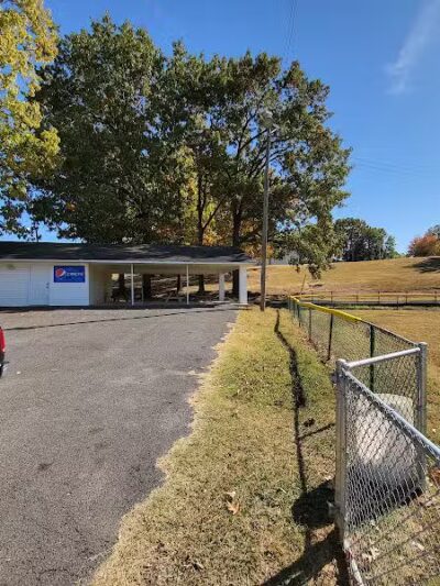 Benton Bark Park - Benton, KY