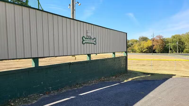 Benton Bark Park - Benton, KY