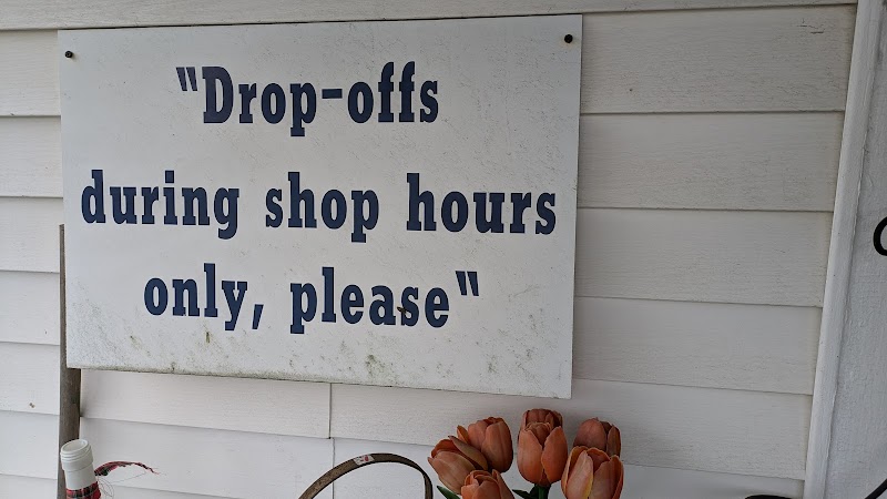 The Ark Thrift Shop - Blue Hill, ME