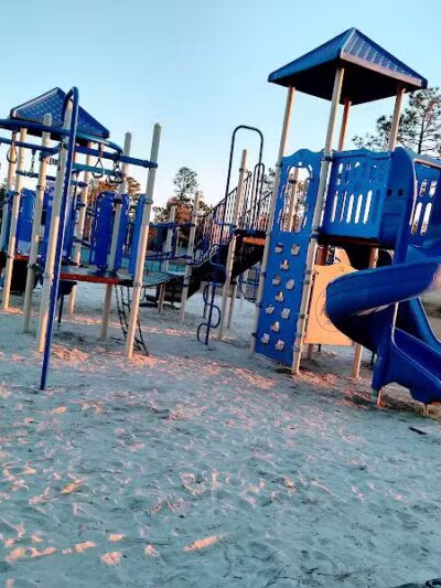 Robert G Muse Memorial Park - Boiling Spring Lakes, NC