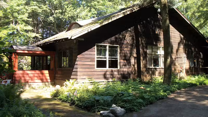 HilltopLodge - Bolivar, NY
