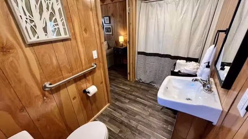 In The Pines RV & Cabin Village - Bolivia, NC