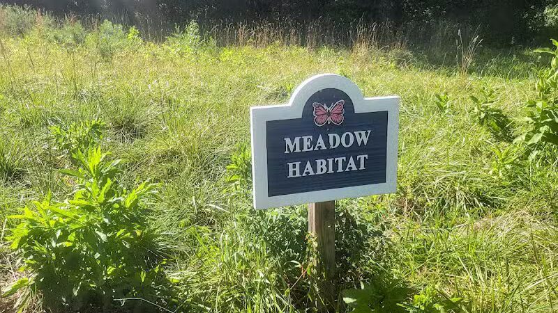 Crystal Lake Hiking Trails - Bordentown, NJ