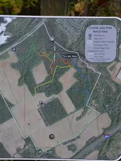 Crystal Lake Hiking Trails - Bordentown, NJ