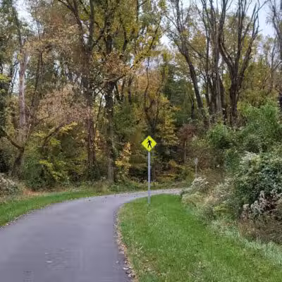 Crystal Lake Hiking Trails - Bordentown, NJ