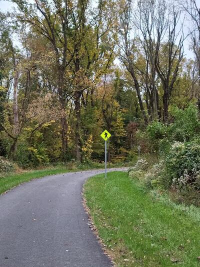 Crystal Lake Hiking Trails - Bordentown, NJ