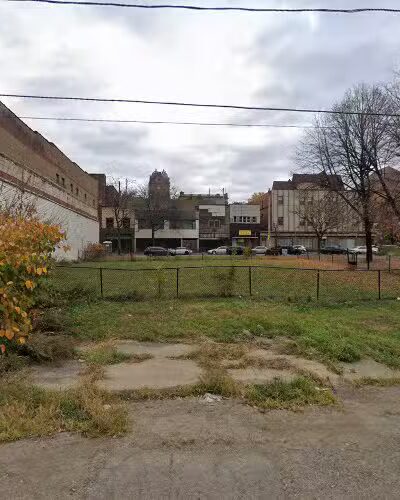 Braddock Bark Park - Braddock, PA