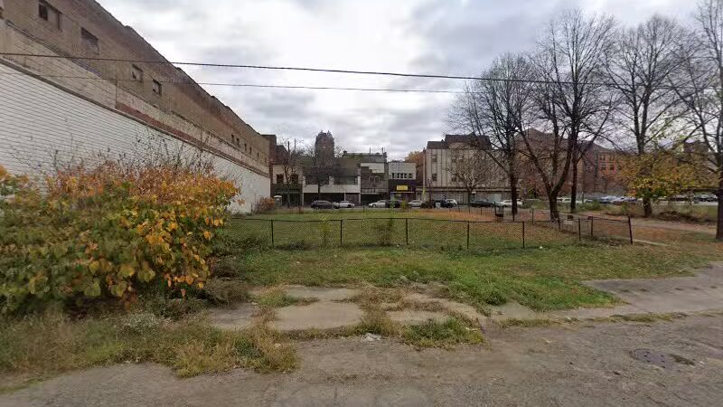 Braddock Bark Park - Braddock, PA