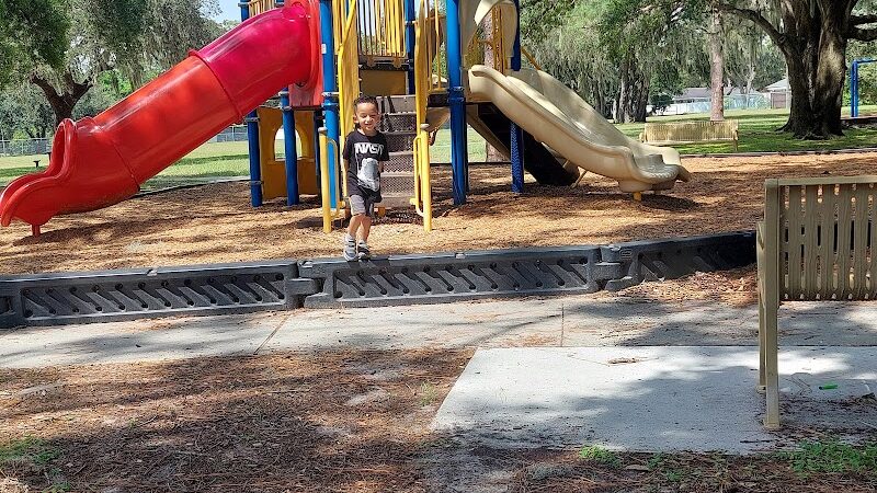 Saladino Dog Park - Brandon, FL