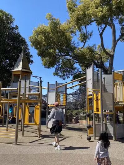 Lafayette Park - Bridgeport, CT