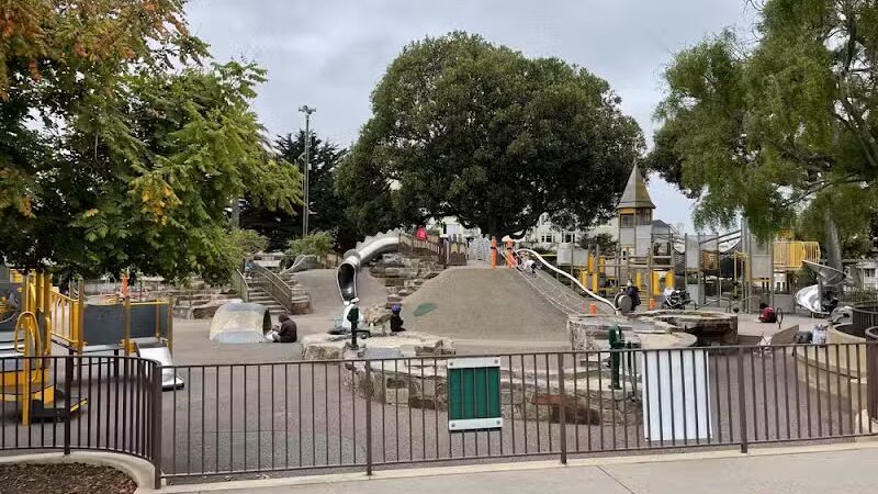 Lafayette Park - Bridgeport, CT