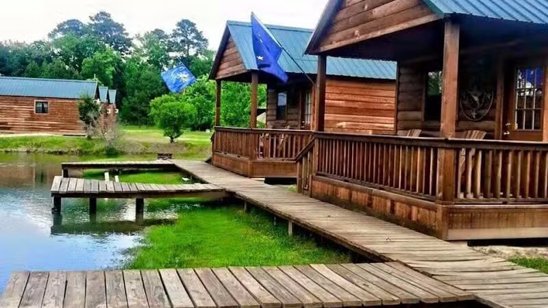 Brookeland / Lake Sam Rayburn KOA Holiday - Brookeland, TX