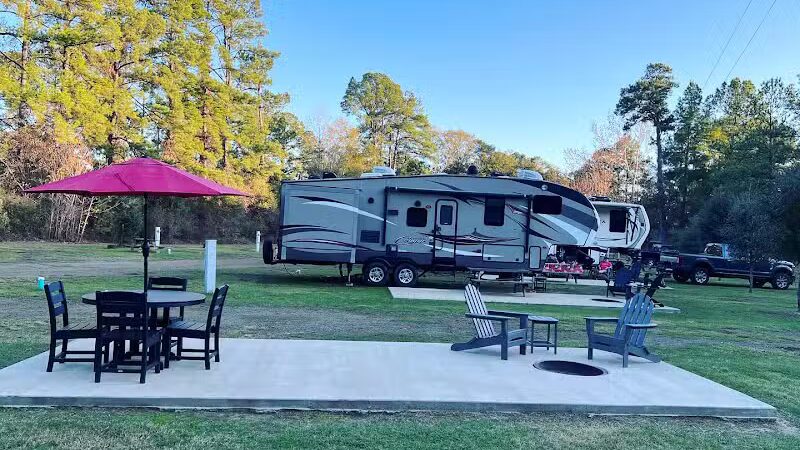 Brookeland / Lake Sam Rayburn KOA Holiday - Brookeland, TX