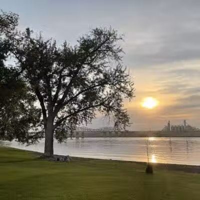 Hood Park - Burbank, WA