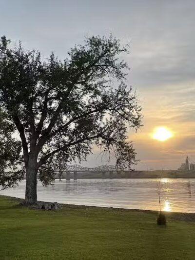 Hood Park - Burbank, WA