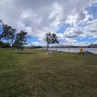 Hood Park - Burbank, WA