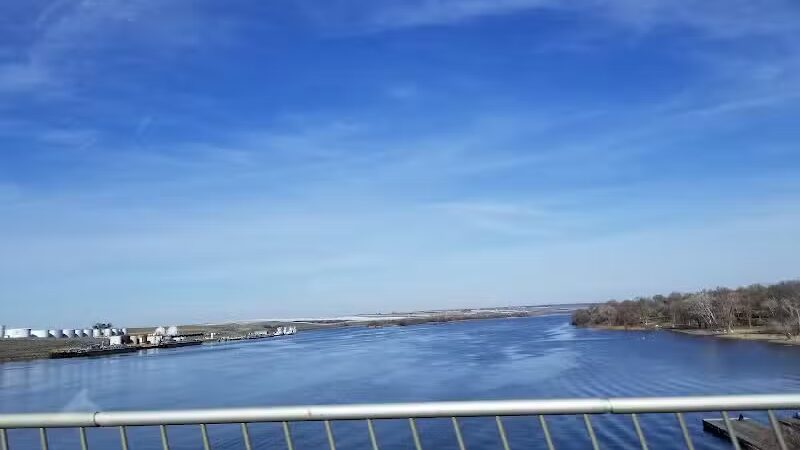 Hood Park - Burbank, WA