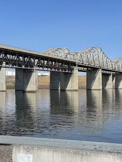 Hood Park - Burbank, WA