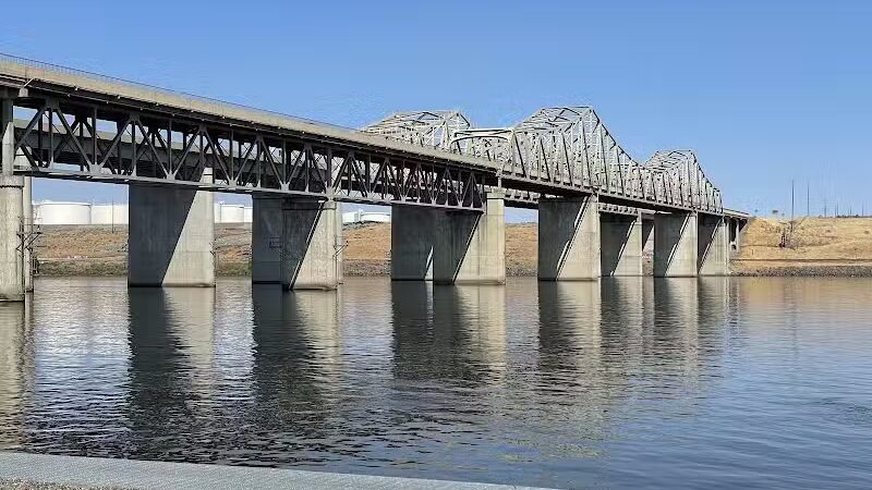 Hood Park - Burbank, WA