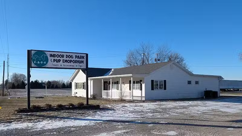 The PARK Indoor Dog Park - Burlington, IA