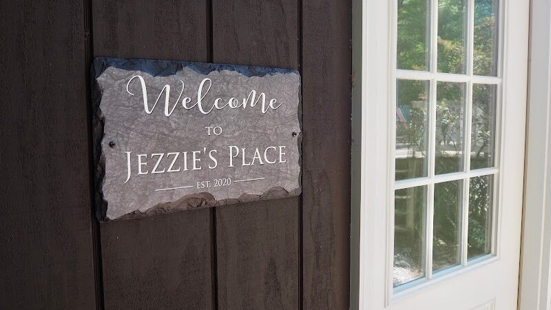 Jezzie's Place Rescue - Canaan, NH