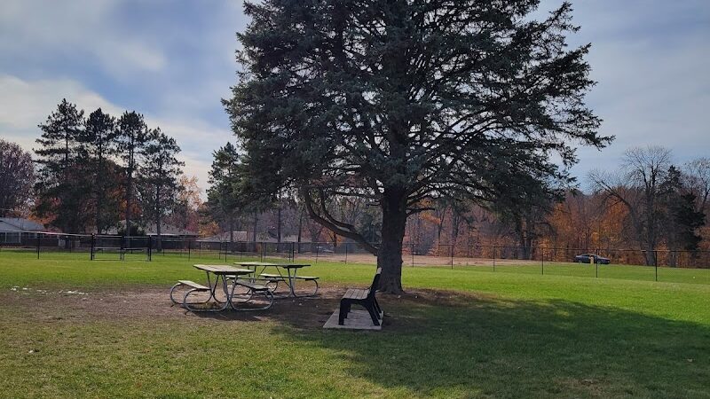 Big Creek Dog Park - Canton, IL