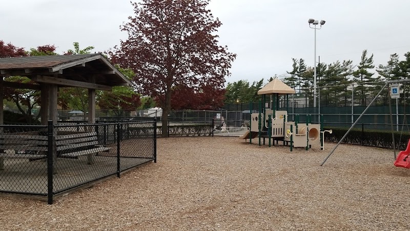 Charles J. Fuschillo Park - Carle Place, NY