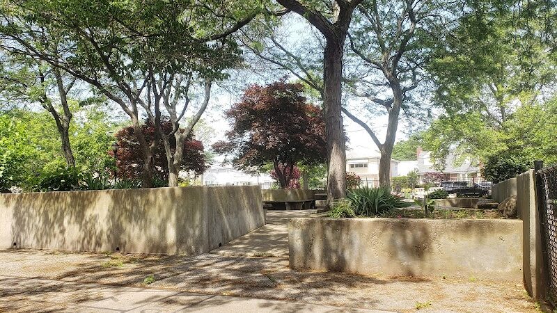 Charles J. Fuschillo Park - Carle Place, NY