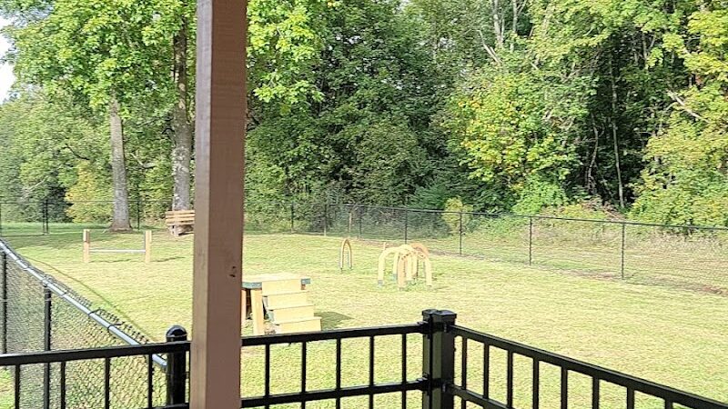 Carmi Dog Park - Carmi, IL