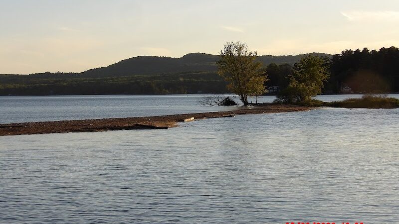 Sebago Lake State Park - Day Use Area Beach, Picnic, and Trails - Casco, ME