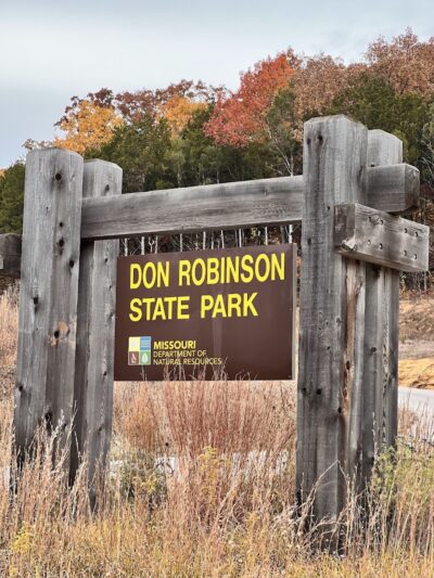Sandstone Canyon Trail Trailhead - Cedar Hill, MO